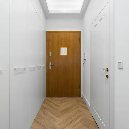 Luxurious Studio Old Town By Renters Lejlighed