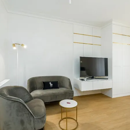 Lejlighed Luxurious Studio Old Town By Renters *