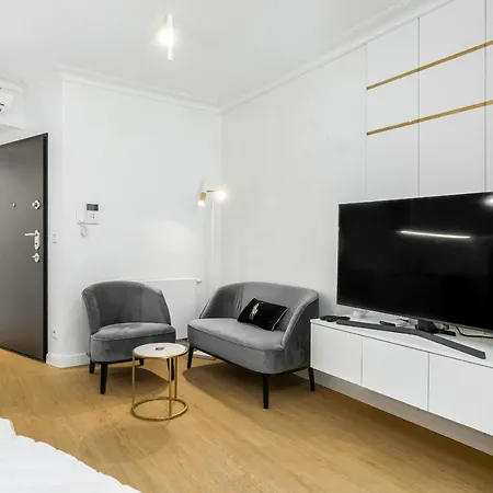 Luxurious Studio Old Town By Renters Apartamento