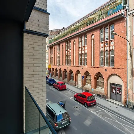 Apartamento Luxurious Studio Old Town By Renters *